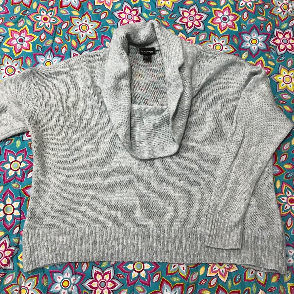 Nice sea foam green/teal sweater